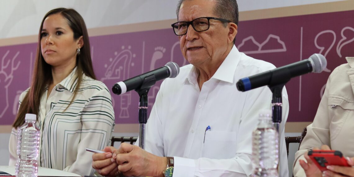 En Sinaloa, el agua para consumo humano está garantizado: Castro Meléndrez