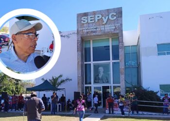 Maestros se manifiestan en SEPyC Ahome, solicitan cambios en condiciones laborales  – NR | NOTICIAS