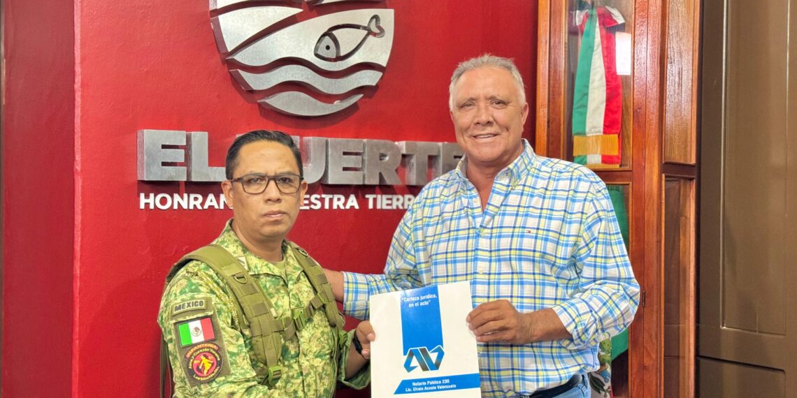 Formalizan donación de terreno para instalaciones de la Guardia Nacional en El Fuerte