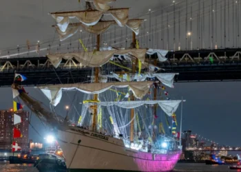 Piloto del buque Cuauhtémoc tuvo hasta 90 segundos para reaccionar antes del choque en Brooklyn: Marina