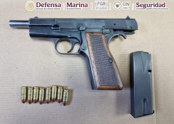 Al ejecutar dos órdenes de cateo en Guanajuato, fueron detenidos tres integrantes de un grupo delictivo