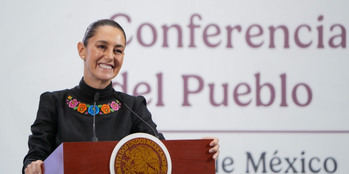 Presidenta Claudia Sheinbaum coordinará desde Oaxaca esfuerzos ante huracán Erick