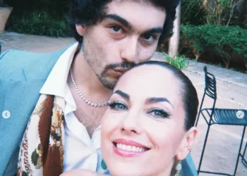 Sergio Mayer Mori revela que Bárbara Mori lo acompañó a consumir marihuana por primera vez a los 14 años