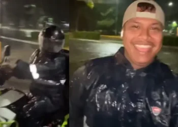 “¿Por qué no te hiciste unos huevos?”: Repartidor se vuelve viral en noche lluviosa