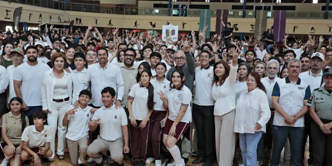 Resalta Gobernador Rocha el valor de los jóvenes en acciones por la paz y contra adicciones