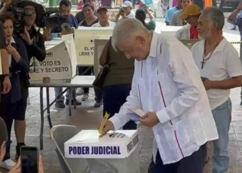 “Nos dio mucho gusto verlo”: Sheinbaum sobre reaparición de López Obrador