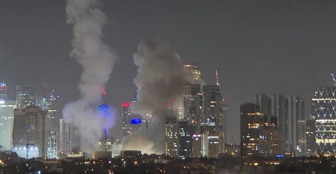 Israel lanza masivo bombardeo contra Irán; reportan altos mandos muertos y respuesta con drones