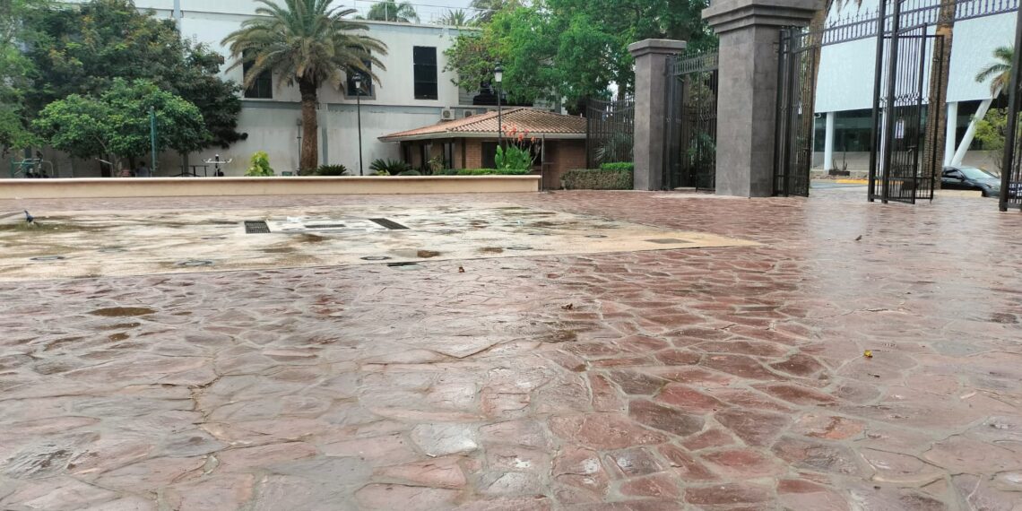 Lluvias ligeras se registran en Los Mochis este domingo