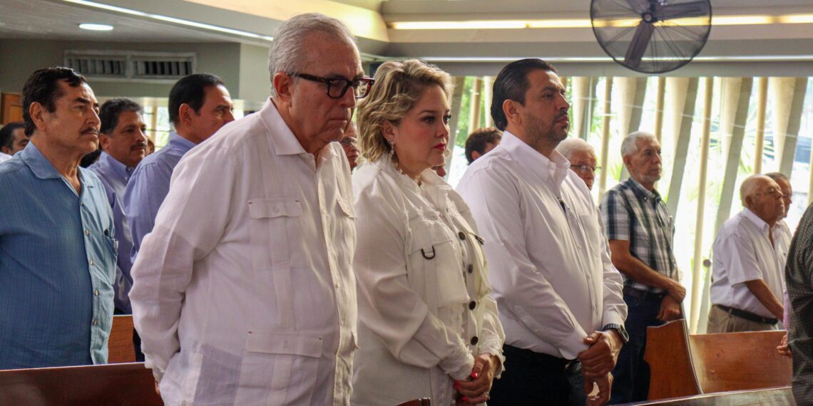 Acompaña Gobernador Rocha a productores en misa por Día del Agricultor