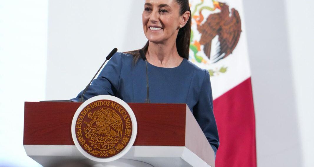 Gobierno de México ahorra 12 mil mdp en compra de medicamentos e insumos médicos a través de subastas inversas: Presidenta Claudia Sheinbaum