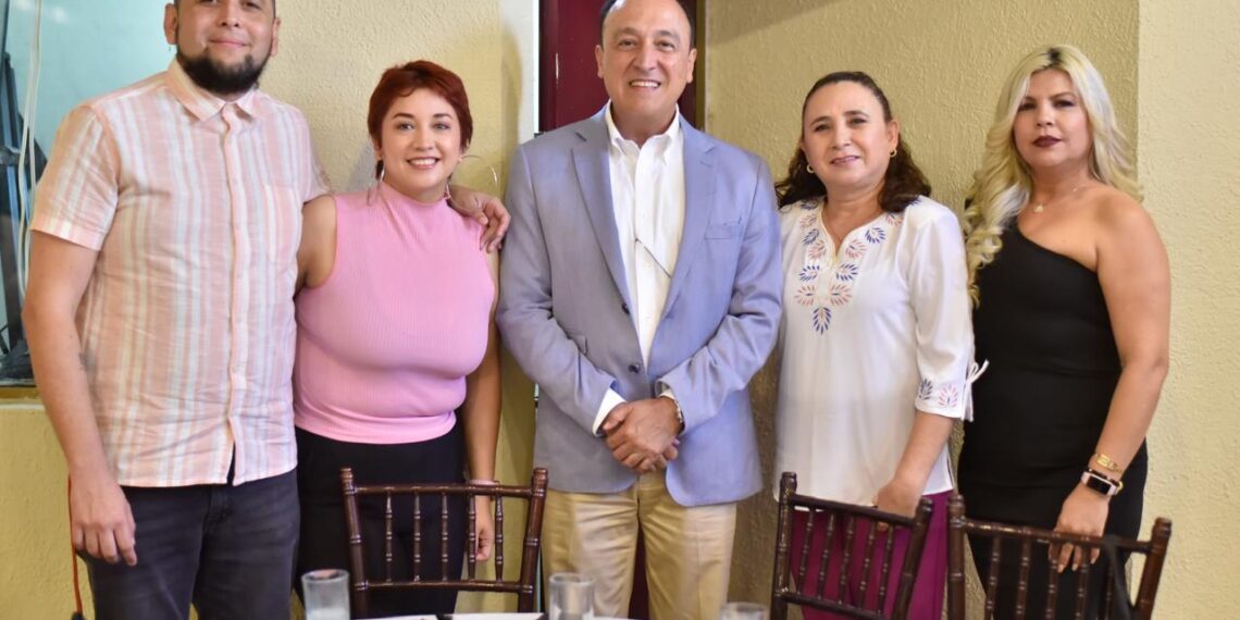 Encuentro fraterno con periodistas fortalece lazos de respeto y compromiso por la libertad de expresión