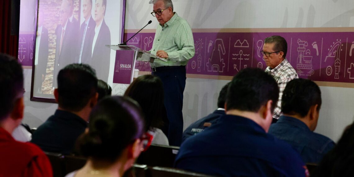 Las familias desplazadas también serán beneficiados con el programa de vivienda federal, afirma el Gobernador Rocha