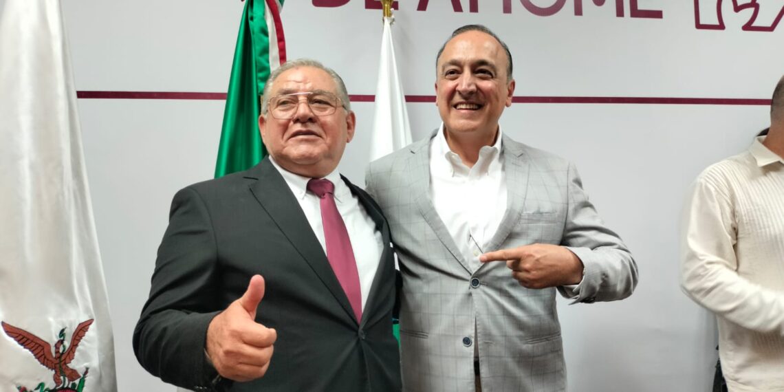 Cutberto Ríos toma protesta como nuevo secretario del Ayuntamiento de Ahome