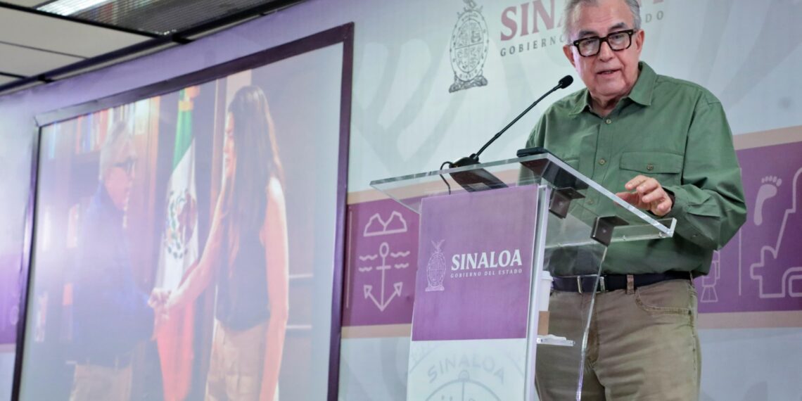 Se trabaja en la reactivación de los vuelos de CDMX a Culiacán: Rocha Moya