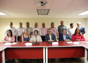 Firman convenio SEBIDES, UAdeO y municipios para fortalecer el desarrollo y la gobernanza democrática y sustentable