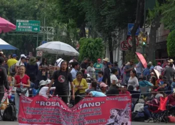 Sheinbaum exige a CNTE aprobar o deslindarse de disturbios en Segob