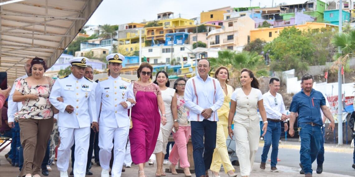 Antonio Menéndez reconoce y agradece el trabajo del personal de la Marina Nacional, hoy en su día