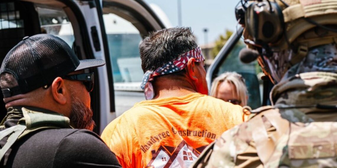 Sheinbaum confirma 61 mexicanos detenidos tras redadas en Los Ángeles