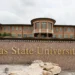 Texas ordena a sus universidades públicas identificar a estudiantes indocumentados