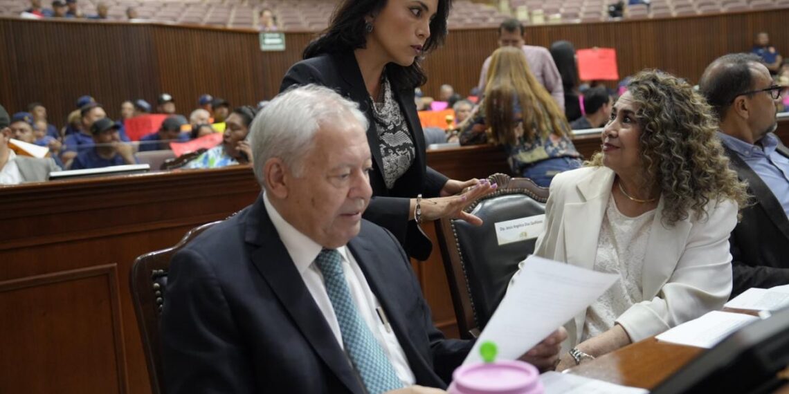 Proponen diputados del PAS endurecer sanciones por incumplimiento de pensión alimenticia