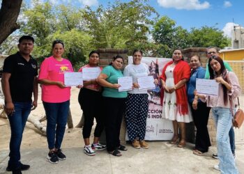 Concluye curso de uñas acrílicas en Bacorehuis: impulso al emprendimiento de mujeres indígenas