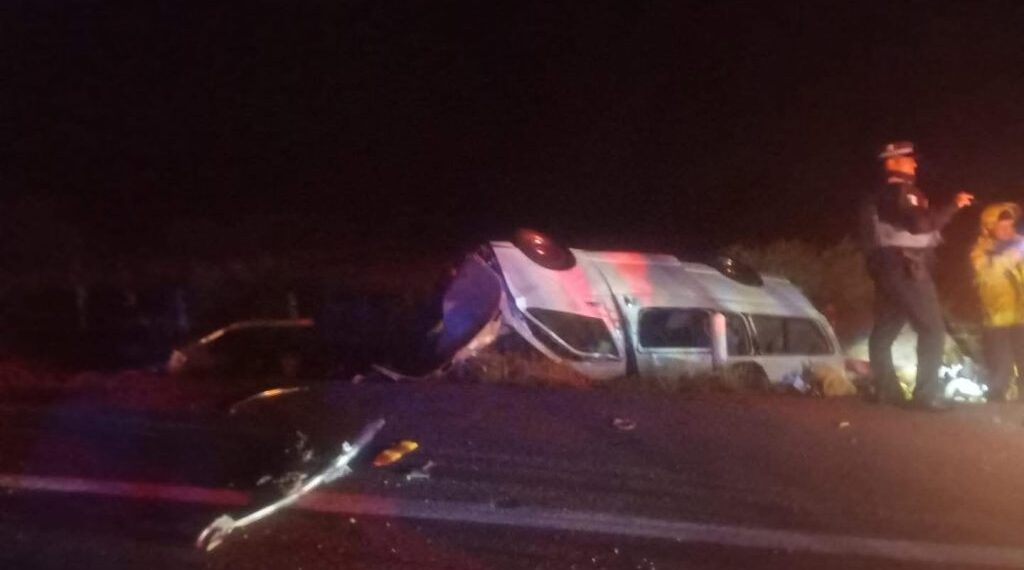 Ocho personas pierden la vida en trágico accidente en la carretera federal 45; iban a Mazatlán
