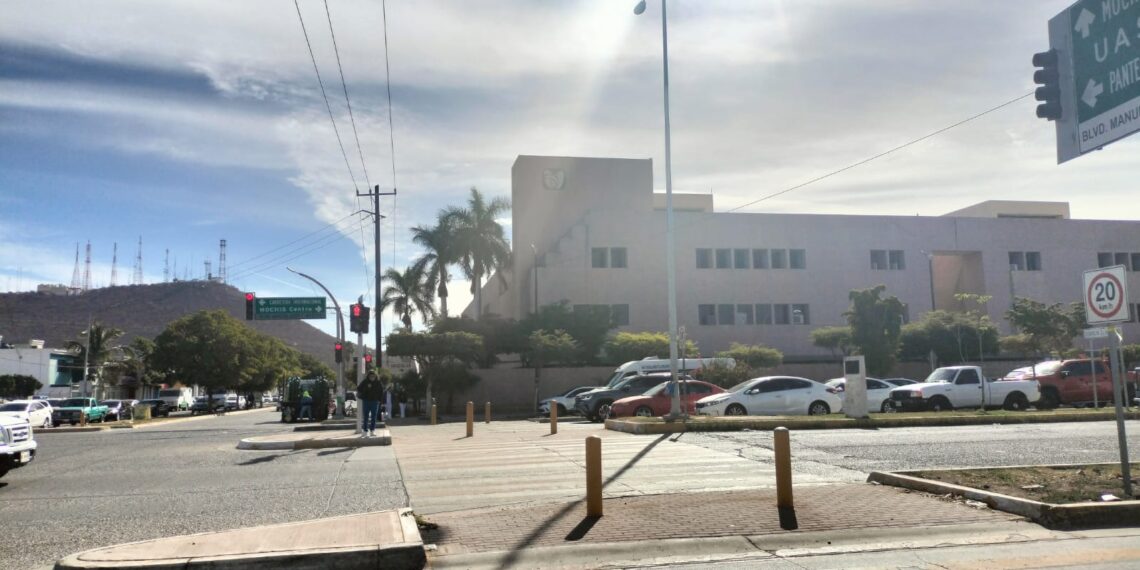 Solicitan donadores de sangre para adulta mayor internada en el IMSS de Los Mochis