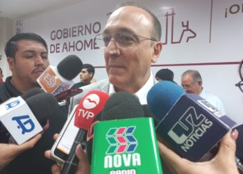 Síndica procuradora de Ahome seguirá en funciones pese a proceso judicial: alcalde Menéndez de Llano