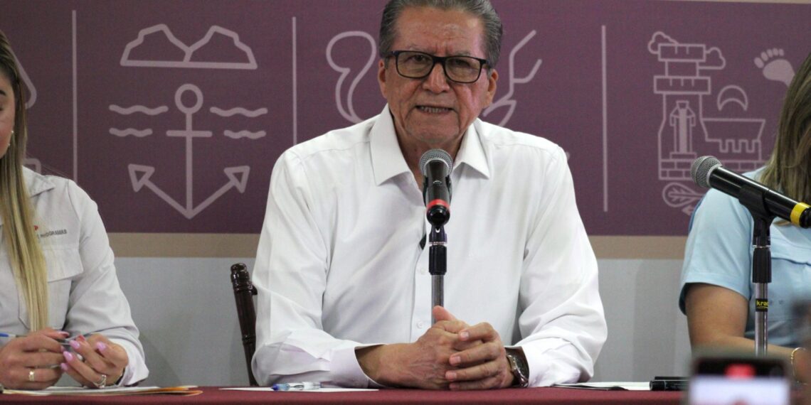 Garantizados los servicios de salud y seguridad durante el periodo vacacional: Feliciano Castro