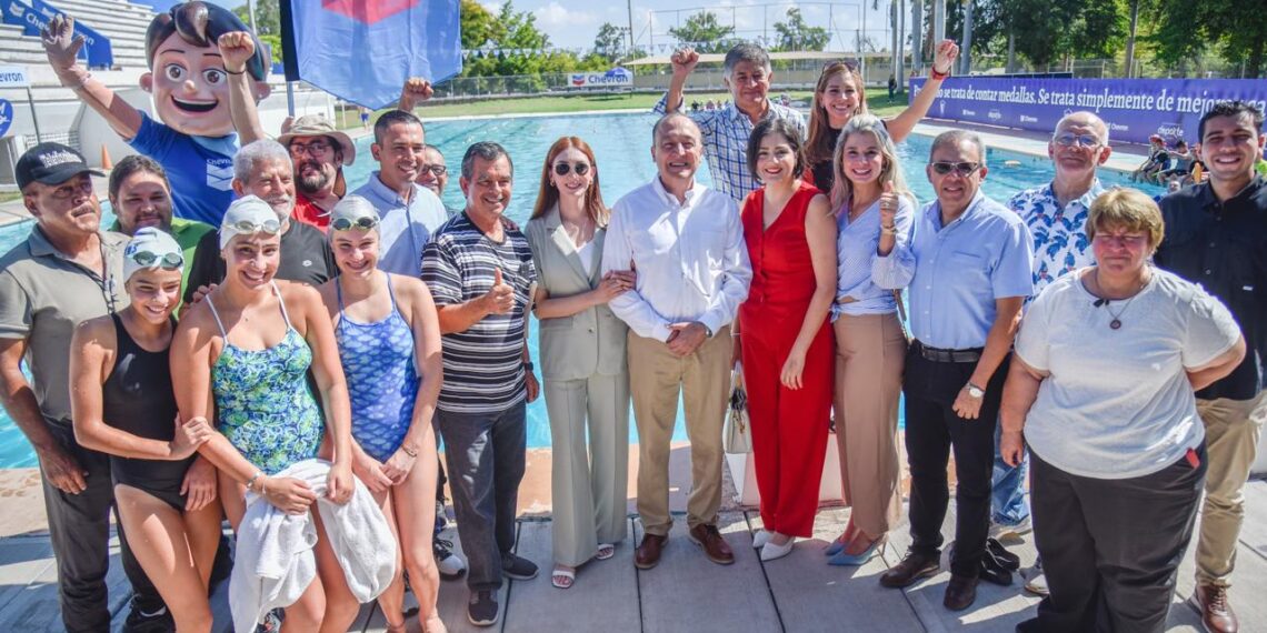 “El Presidente dijo ‘se tiene que echar a andar’ y se cumplió”: Fernando Arce, usuario de alberca