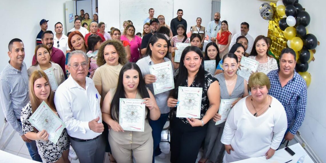 Ayuntamiento impulsa las actividades productivas para mujeres en los CDC de Bienestar