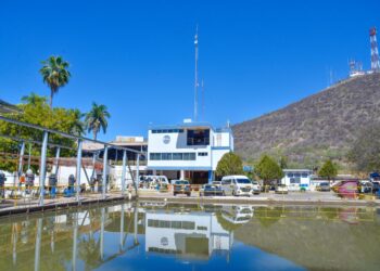 Casos de “agua azul” en hogares son aislados y por problemas de bombas y red interna
