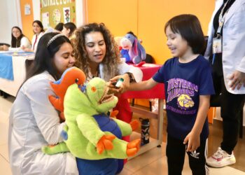 ¡Prohibido darles vacaciones a los cepillos de dientes! Secretaría de Salud promueve la salud bucal