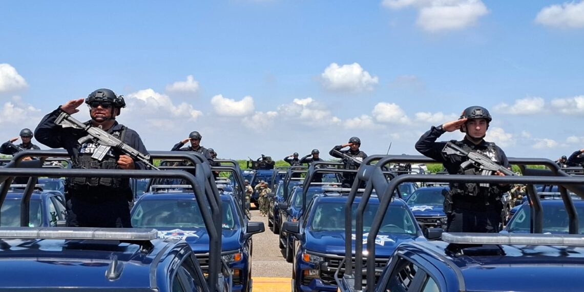 Rocha anuncia nueva etapa de seguridad: fortalecerán policías municipales en Sinaloa