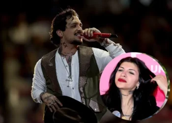 Le gritan “Cazzu” a Nodal en pleno concierto tras polémica entrevista