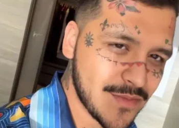 Nodal en nuevo escándalo: filtran supuestos audios del cantante coqueteando con una fan