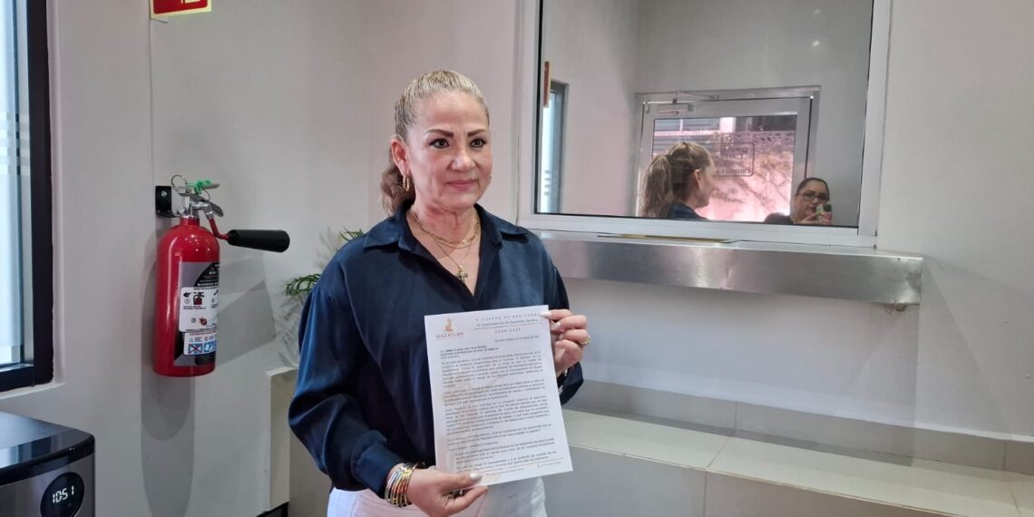 Acusan opacidad y ausencias en Comité de Adquisiciones de Mazatlán; regidora pide auditoría