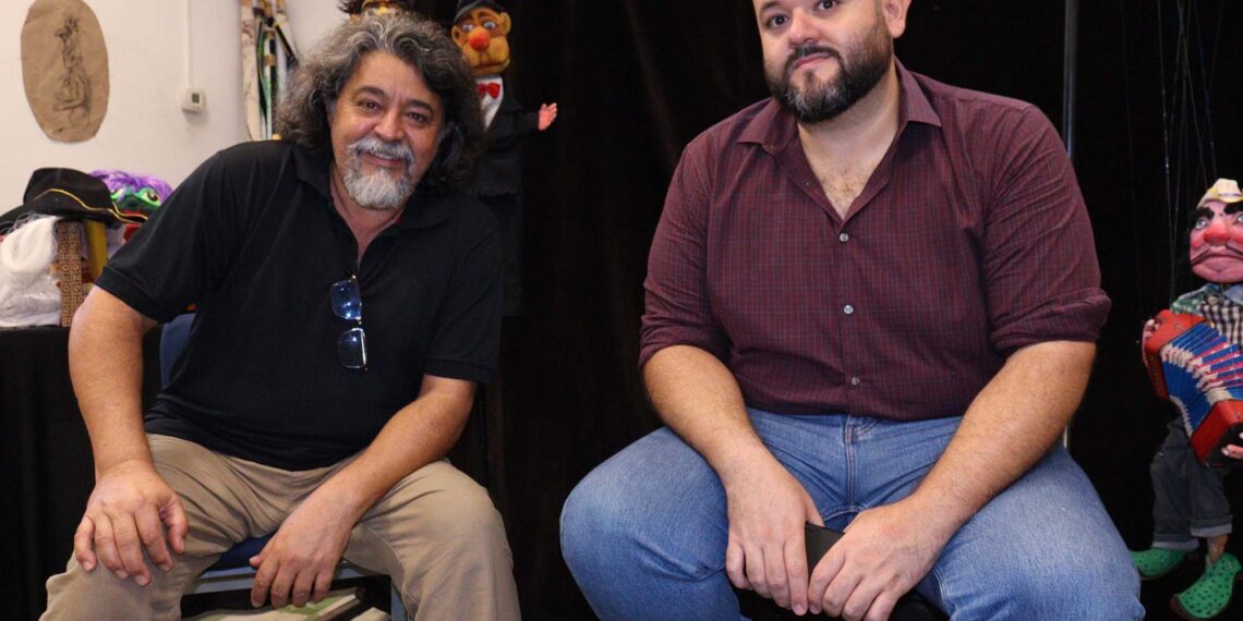 Seleccionan a “Los Guiñoleros de la UAS” para participar en el 12° Festival de Teatro de Bonecos Do Gama “Festineco 2025” en Brasil