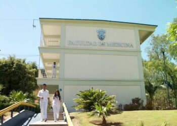 UAS garantiza cobertura universal en nuevo ciclo escolar, salvo en Medicina y Odontología