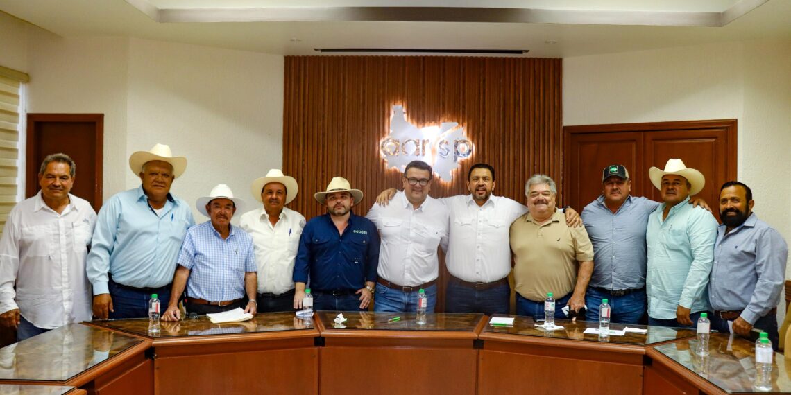 Se reúne el Secretario Agricultura con Asociaciones de Agricultores de la zona centro norte de Sinaloa