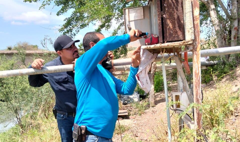 Gobierno de El Fuerte restablece servicio de agua en La Palma de Charay