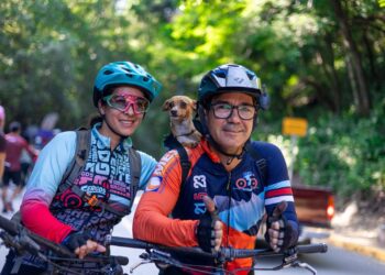 Jóvenes ruedan por la paz y contra las adicciones en todo México