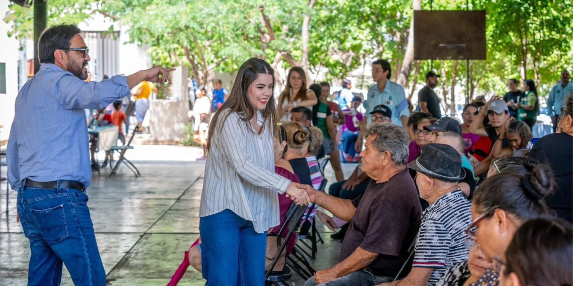 Juan de Dios Gámez visita la colonia Felipe Ángeles para dialogar con familias y hacer nuevos compromisos
