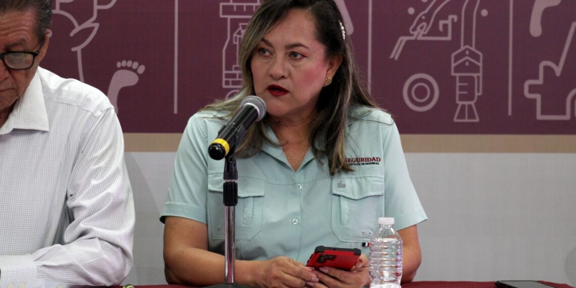 En operativos coordinados, autoridades de los tres órdenes de Gobierno aseguran 8 vehículos, cartuchos, armas y desmantelan un laboratorio para producción de drogas