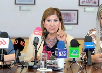 La declaratoria de procedencia en el caso Ahome era y es irrecurrible. No procede juicio de amparo: Tere Guerra