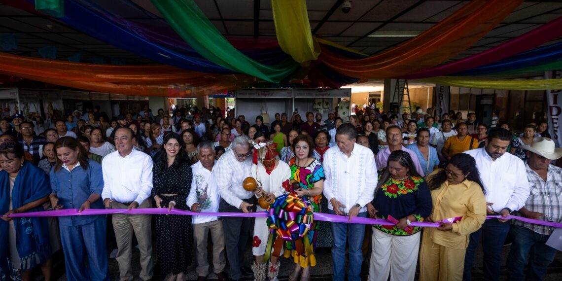Las comunidades indígenas de Sinaloa seguirán contando con el apoyo de mi gobierno: Gobernador Rocha
