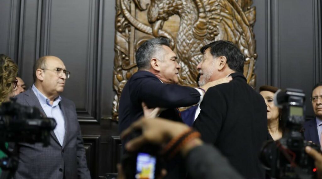 “Es una muestra de lo que es el PRIAN”: Sheinbaum sobre pelea entre Alejandro Moreno y Fernández Noroña en la Permanente