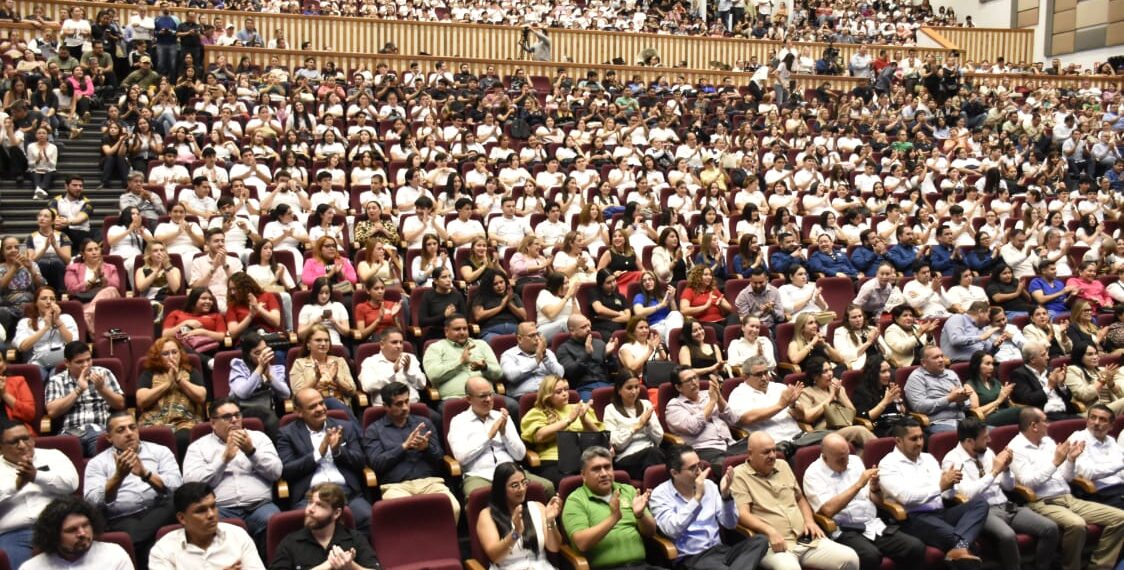 En unidad y compromiso institucional, la comunidad universitaria asume el llamado a avanzar en la reingeniería integral que impulsa el Rector