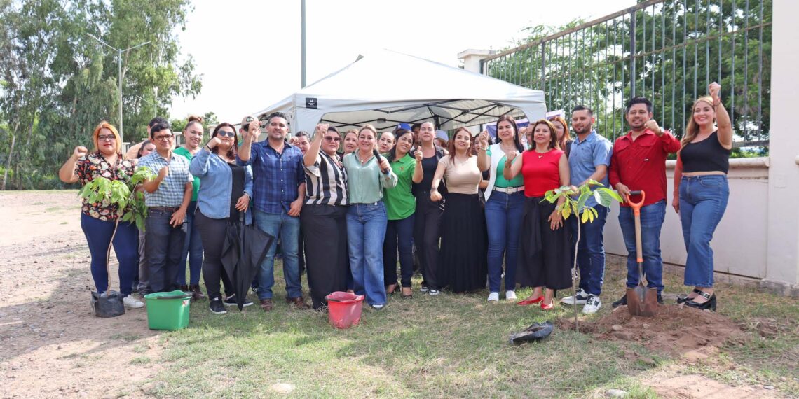 La Facultad de Ciencias de la Educación promueve la sostenibilidad ambiental a través de “Jardines sustentables UAS para tu bienestar”
