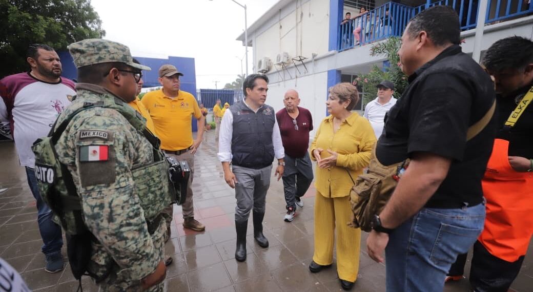 La alcaldesa coordina auxilio de familias afectadas por inundaciones